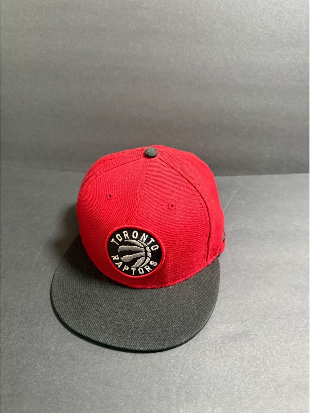 New Era Toronto Raptors 59FIFTY Fitted Hat Size 7 1/4